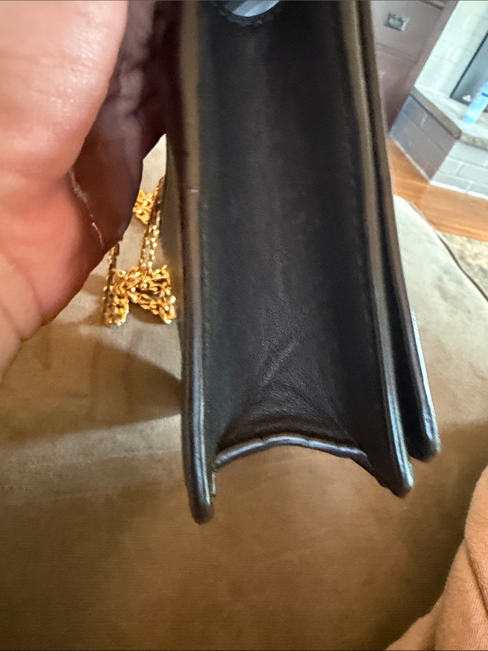 Marc Jacobs Black Crossbody Bag with Gold Chain - Picture 3 of 8